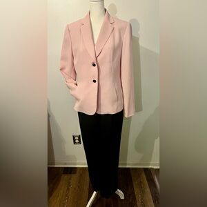Kasper Soft Pink Women's Blazer and Pants Set